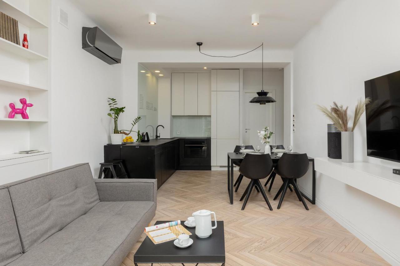 Trendy Apartment Marszalkowska With City View Near Ogrod Saski By Noclegi Renters 华沙 外观 照片